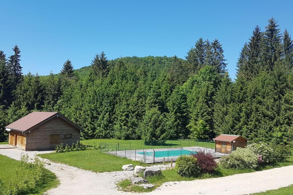 Gite Jura Mina Chalet Au Milieu De La Nature Villa Ney Exterior foto
